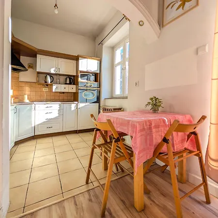 Apartment Rynek With Mezzanine By Bookinghost